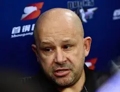 db体育中国区官网-多伦多猛龙内部会议纪要流出：冲刺阶段主帅复盘，CBA常规赛使命明确，训练强度明显提升