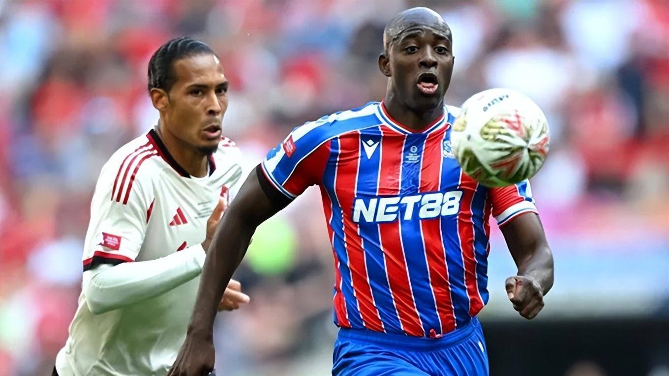 db官网官方注册-转会期利物浦扳平良机：社区盾节点到来，气氛紧张，纪律约束更严格