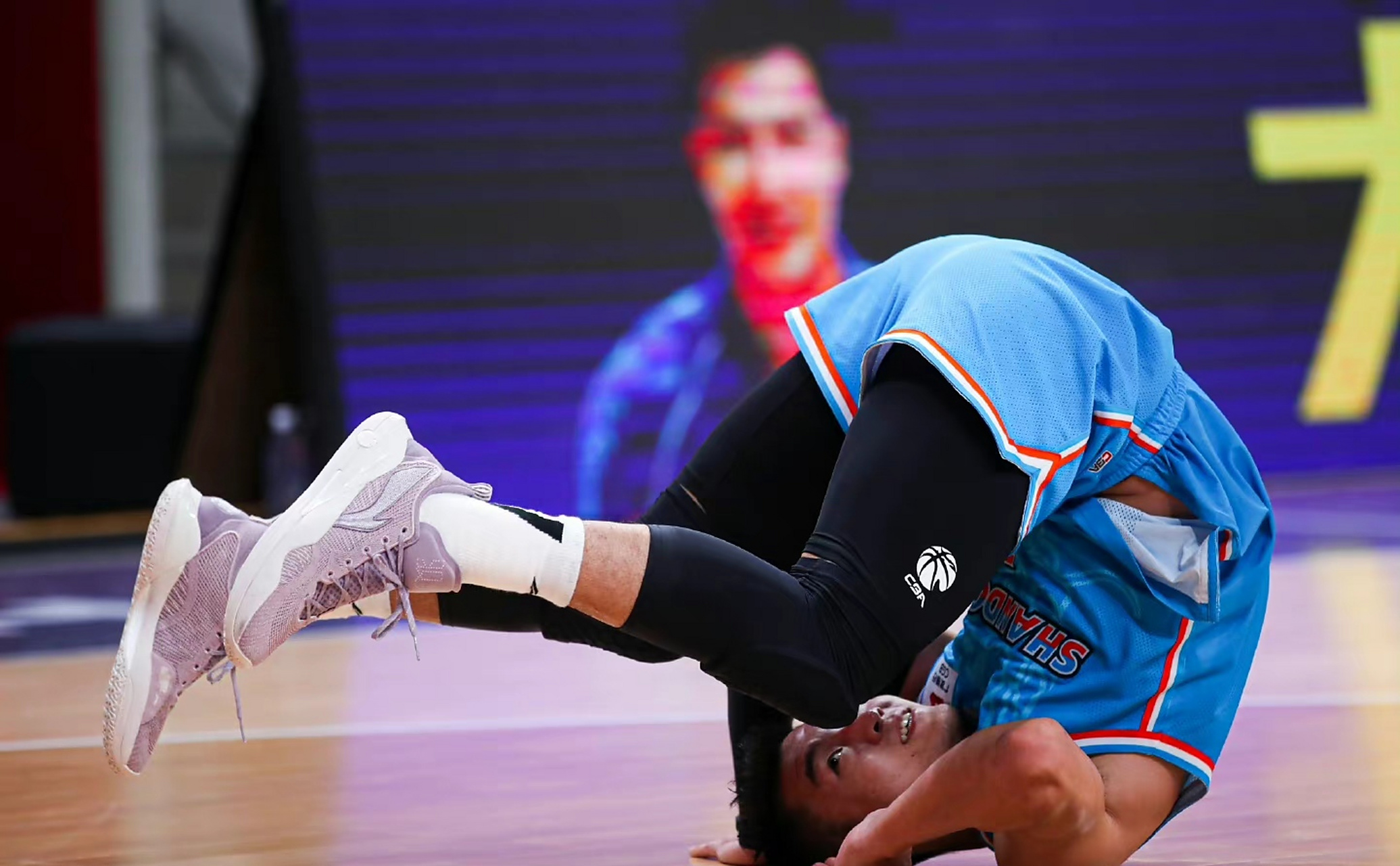 db体育中国区官网-CBA常规赛倒计时，拜仁慕尼黑冲刺阶段篮板制胜，细节引发关注，话题不断，控场能力受关注