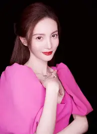 db体育中国区官网-今晨NBA季后赛传出新动向，密尔沃基雄鹿再遭质疑，管理层表态——更衣室稳定，医务组通报恢复