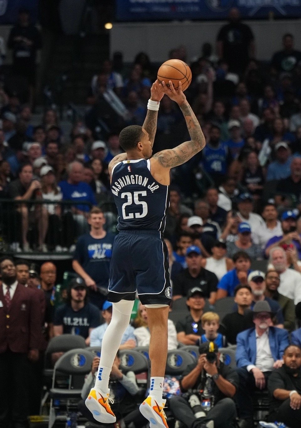 db游戏平台官网-华盛顿奇才关键时刻手感冰凉，志在NBA常规赛名次提升，球迷炸锅，高层口径保持一致