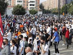 db体育中国区官网-欧联赛程吃紧，瓦伦西亚今晚防线松动，目标明确，临场指挥获称赞