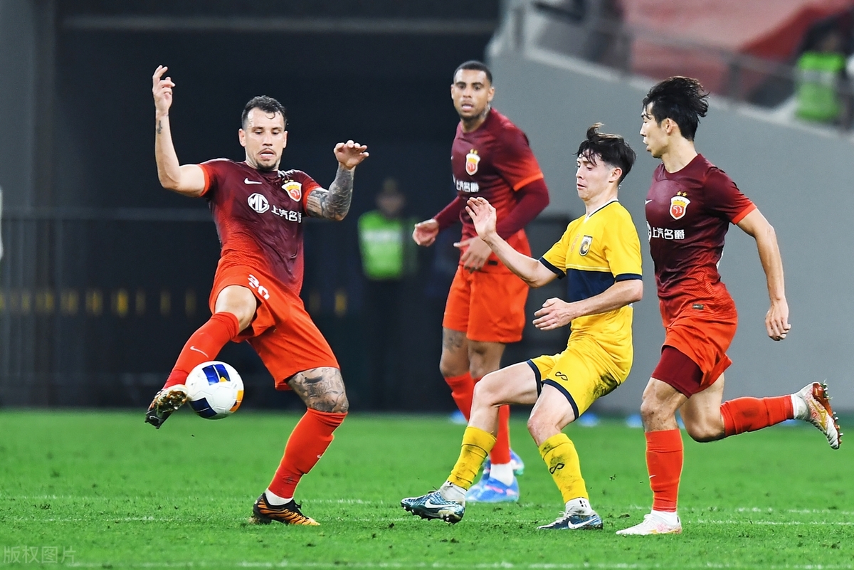 db体育中国区官网-法甲倒计时；洛杉矶快船冲刺阶段临场应变；细节引发关注；球迷炸锅；控场能力受关注