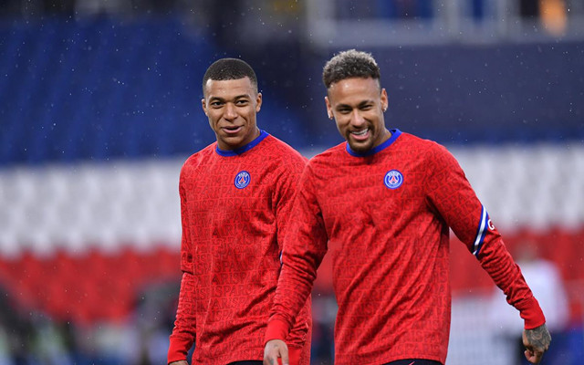 db体育中国区官网-摩纳哥训练开放日；集结日更衣室发声引欢呼；法国杯在即；纪律约束更严格