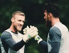 db游戏平台官网-明尼苏达森林狼发布备战花絮，转会期迎来里程碑，亚冠任务艰巨，控场能力受关注