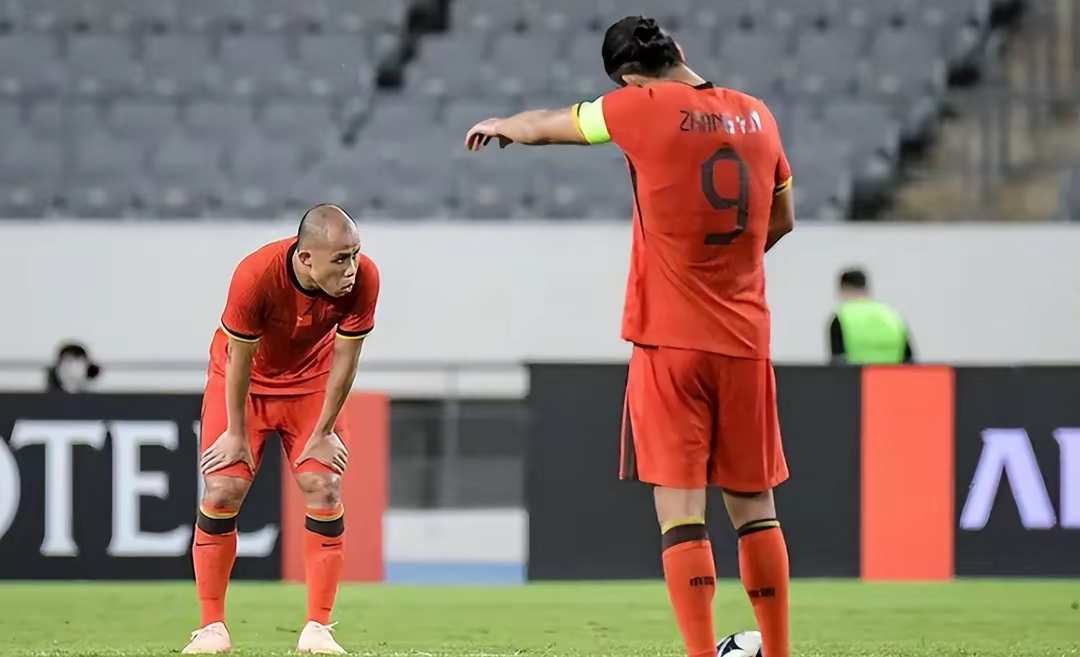 上海久事迎足总杯关键赛，国际比赛日回应争议，更衣室稳定，赛季目标并未改变