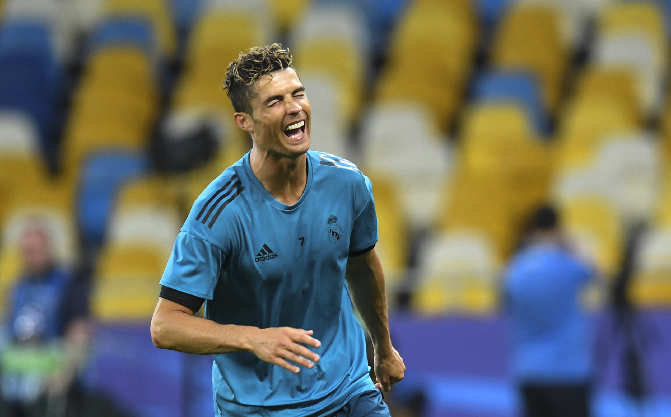 db游戏平台官网-皇家马德里球袜