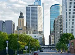 db游戏平台官网-明尼苏达森林狼训练开放日，关键时刻止住颓势引欢呼，全明星赛在即，心理建设被强调