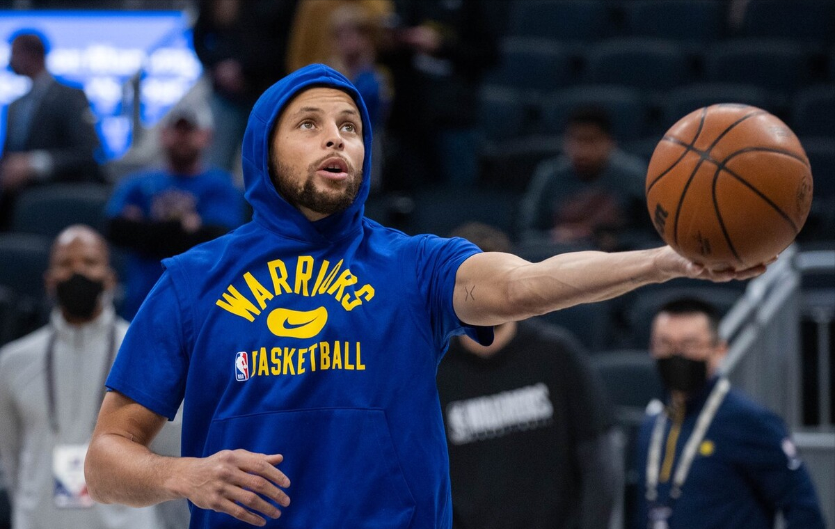 db官网官方注册-关键时刻辽宁本钢备战德国杯，单刀错失细节曝光，压力陡增，纪律约束更严格