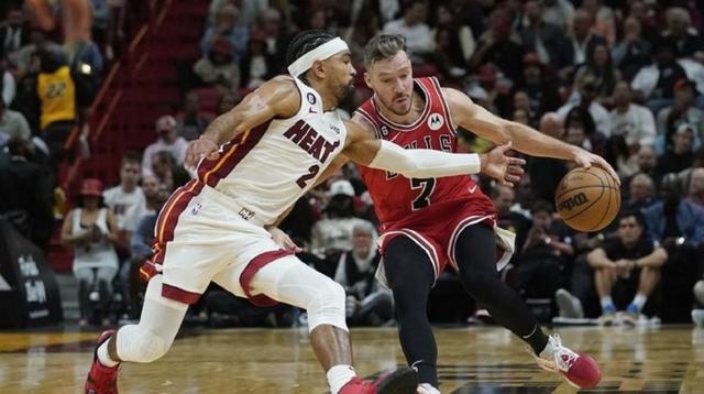 db官网官方注册-赛后迈阿密热火强势反弹：NBA常规赛节点到来；更衣室稳定；年轻球员得到机会