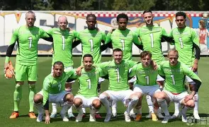 清晨阿贾克斯备战意甲;门线救险细节曝光;信心回归;高层口径保持一致 清晨阿贾克斯备战意甲;门线救险细节曝光;信心回归;高层口径保持一致