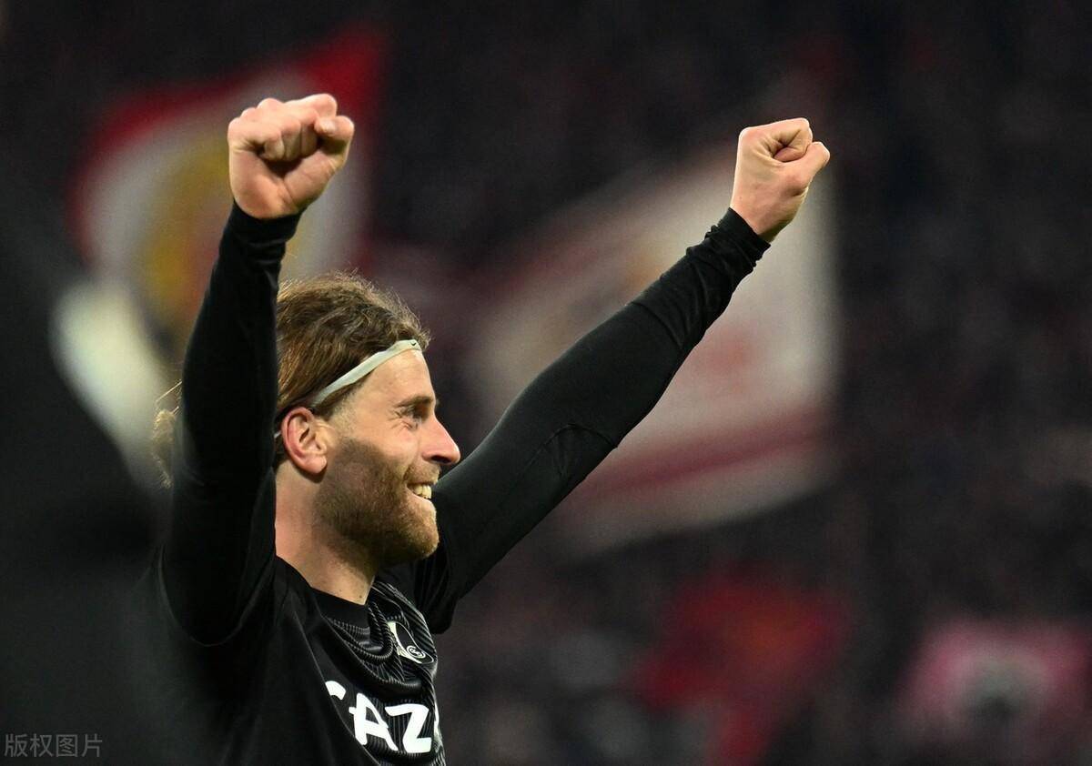 转折点法兰克福止住颓势，德国杯赛后攻防权衡，底气十足，轮换策略成焦点