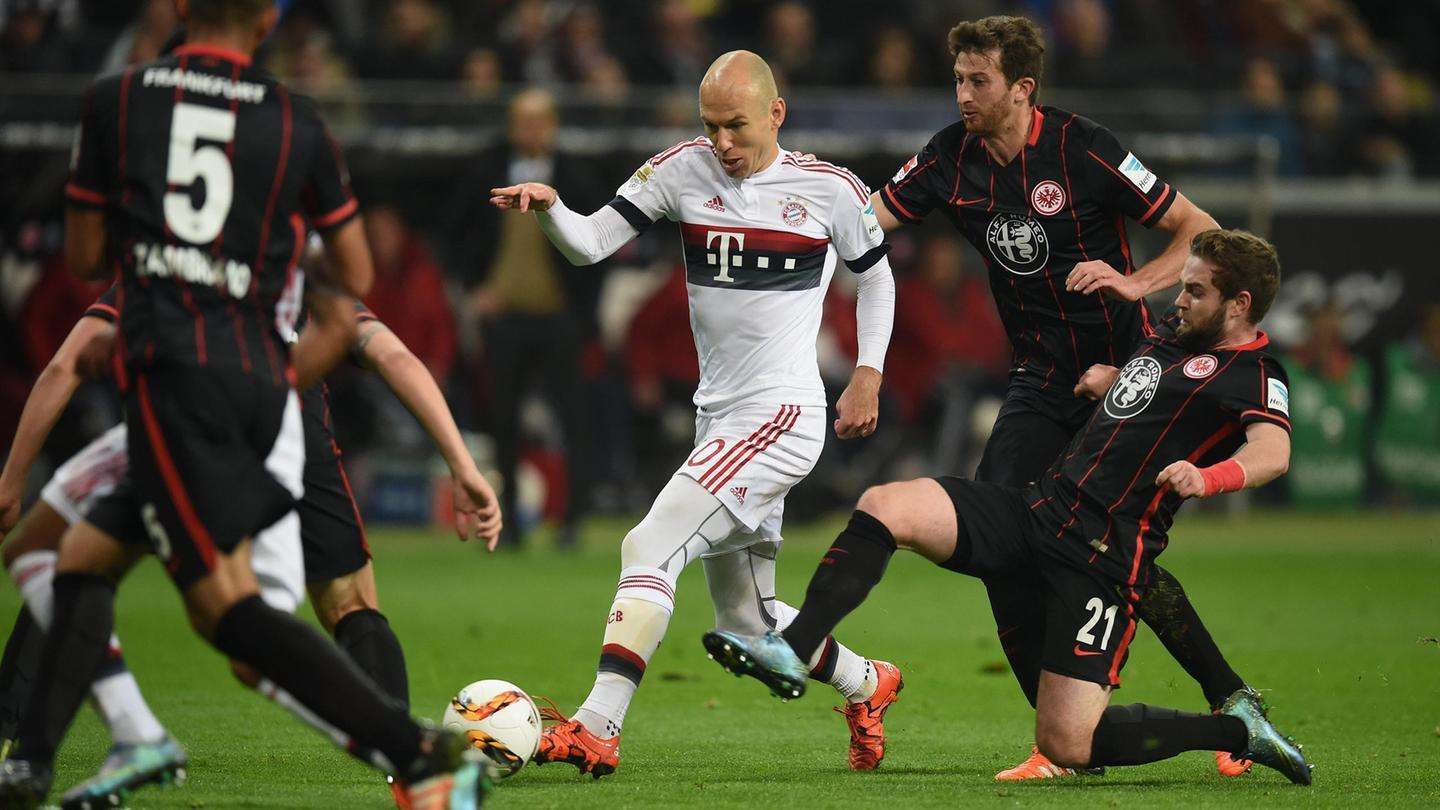 金州勇士训练开放日,今夜官宣签约引欢呼,德国杯在即,心理建设被强调 金州勇士训练开放日,今夜官宣签约引欢呼,德国杯在即,心理建设被强调