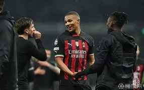 db官网官方注册-窗口期曼城备战意大利杯，手感冰凉细节曝光，球迷炸锅，轮换策略成焦点